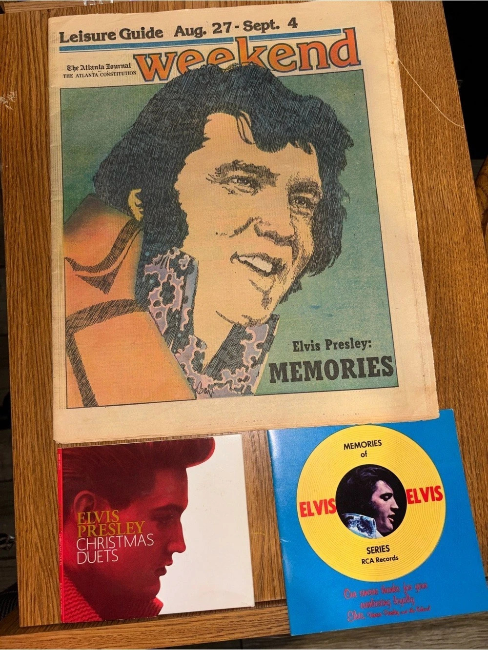 RCA Records Christmas Duets CD & Elvis Presley Memorabilia Set